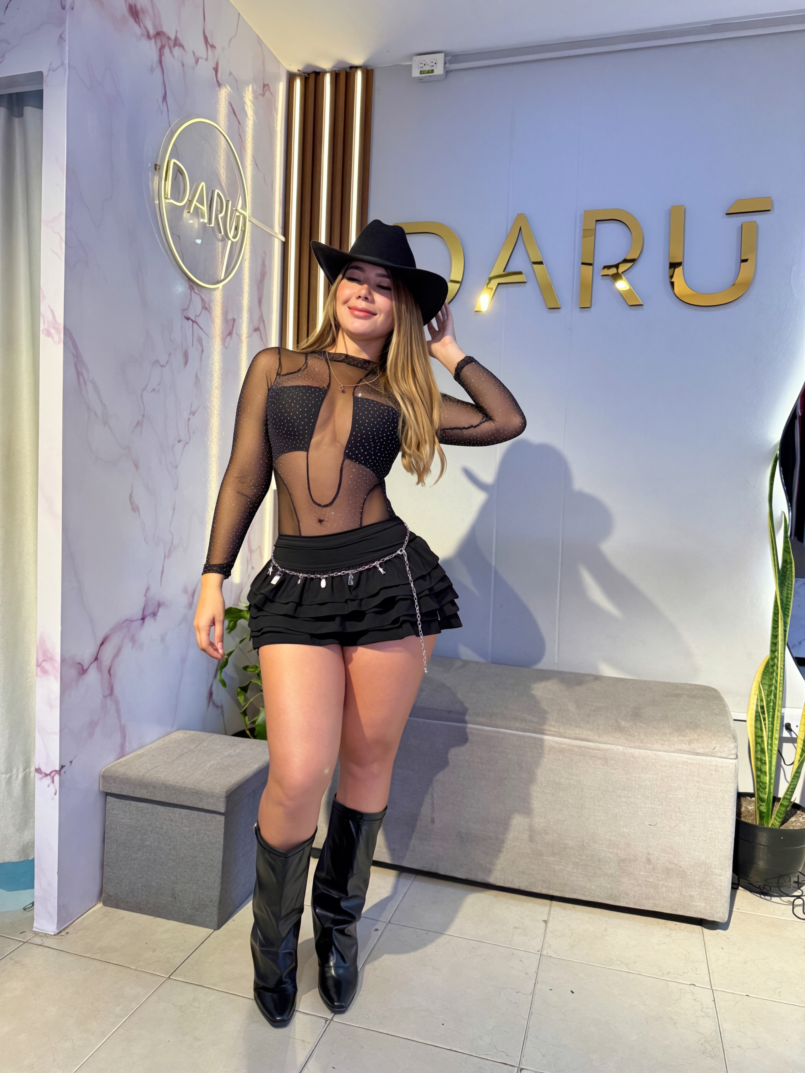 BODY PAOLA JARA BRILLOS